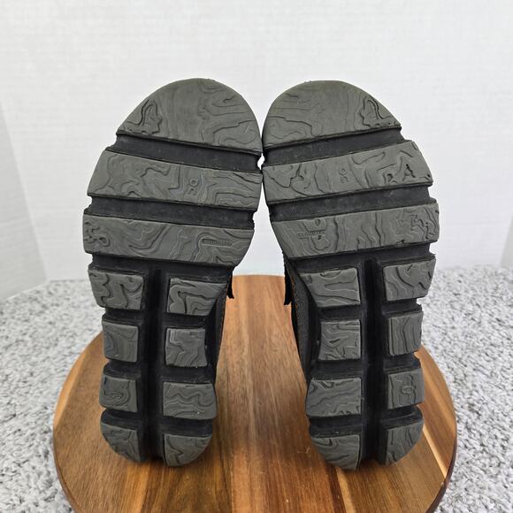 On Running Cloudaway Triple Black Athletic Lace Up Daily Gym Sneaker Womens 8 - Picture 9 of 13